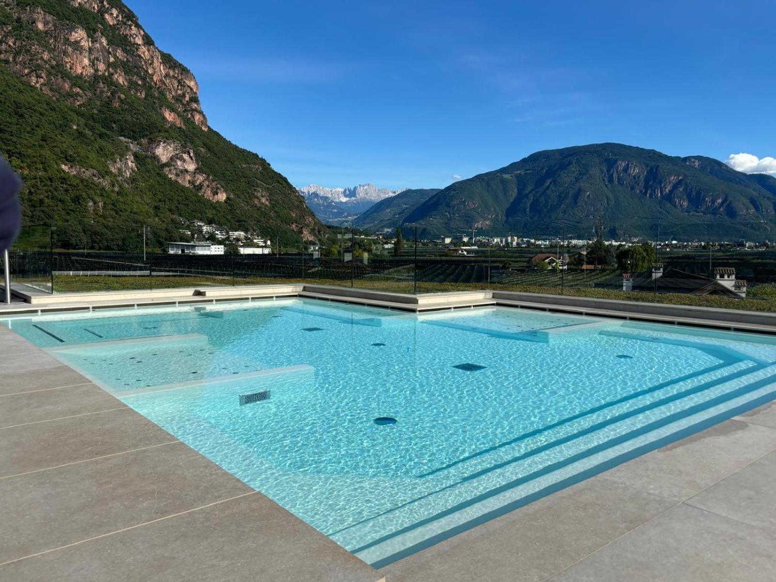Art & Design Hotel Napura Terlano Esterno foto