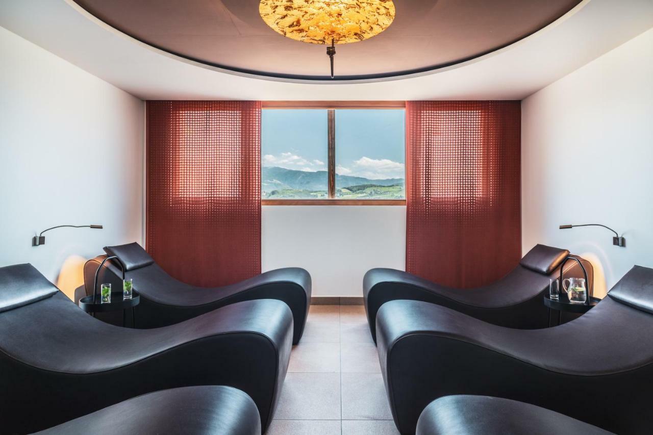 Art & Design Hotel Napura Terlano Esterno foto